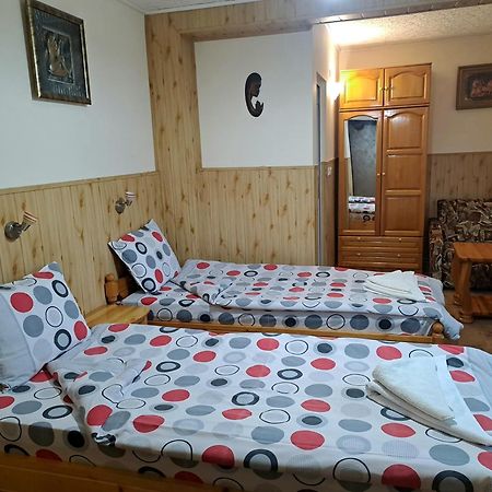 Kovacha Guest House Raduil Extérieur photo